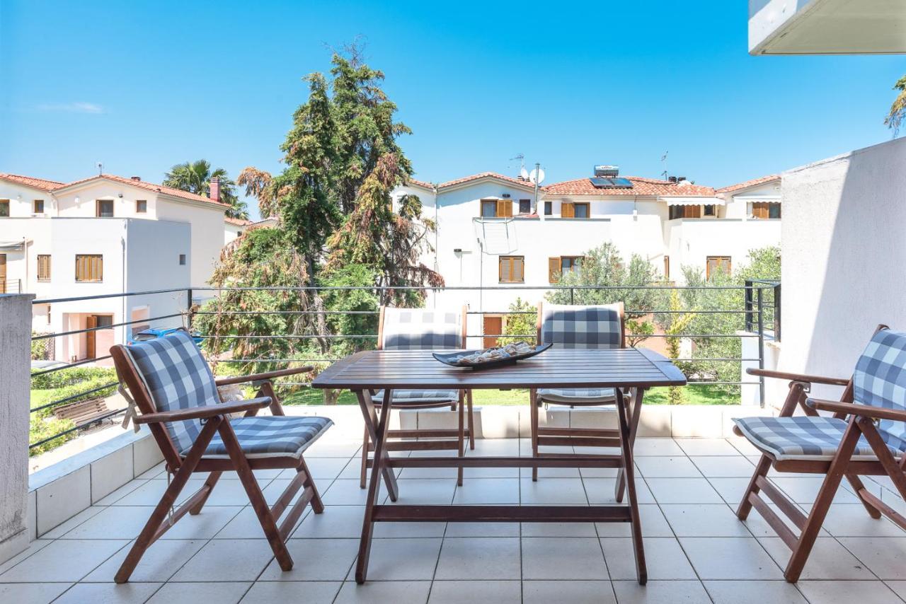 #Luxlikehome Pefkohori Del Sol Maisonette Exterior photo